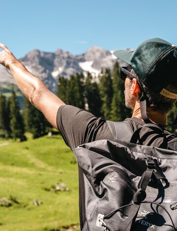 Wandern in der einzigarten Natur rund um das Berghaus